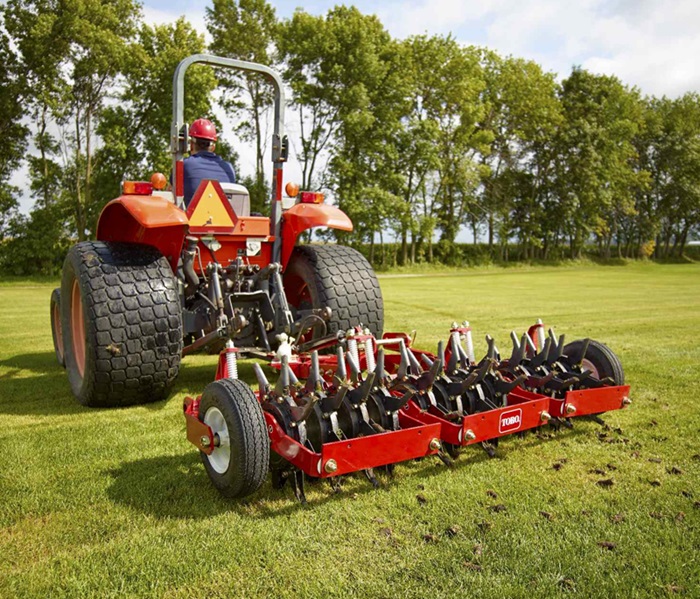 Tractor core store aerator